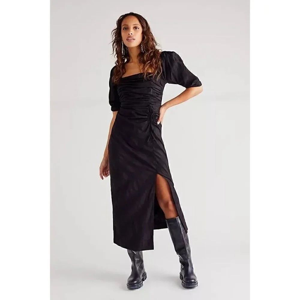 NWT FREE PEOPLE LOOKING STUNNING MIDI DRESS IN BLACK